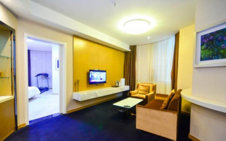Lavande Hotel Xuzhou Golden Eagle Shopping Centre מראה חיצוני תמונה