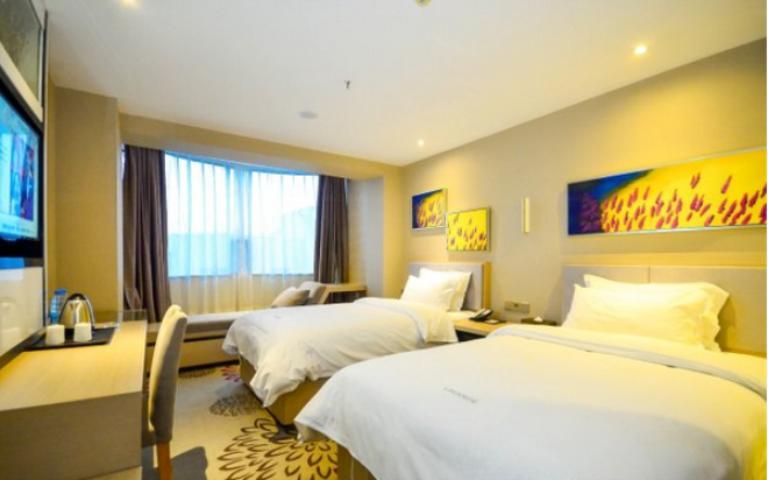 Lavande Hotel Xuzhou Golden Eagle Shopping Centre מראה חיצוני תמונה